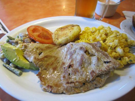 My first Ecuadorian meal "Plato Typical"