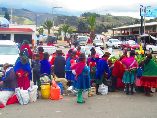 Indigenous Local women in their very colorful, but unfortunately rather smelly attire