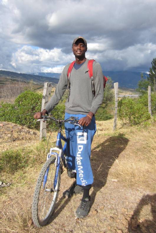 Kwame: fashion conscious for cycling in his Duke sweat pants ;-)